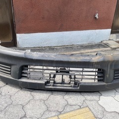 トヨタ 純正 フロントバンパーの画像