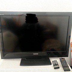 TOSHIBAテレビ　REGZA32型