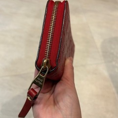 ルイヴィトン 長財布 赤色の画像
