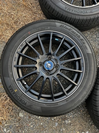 ヨコハマ ブルーアース ES アルミホイール 195/55/R16. 87V