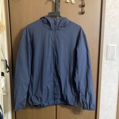 UNIQLO ジャンパー

