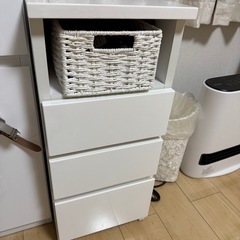 チェスト  コンセント付き 3段収納