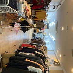 衣類，靴，アクセサリー50円〜220円