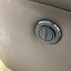 ※訳あり品　電動リクライニング3pソファー　※片側接触不良です。（一応動きます）の画像