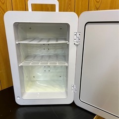 動作確認済み ベルソス VERSOS ダブルペルチェ冷温庫 VS-440 単相 100V 24L −9℃〜60℃ 厨房機材 温度調節 自動車用 小型冷温庫 大阪発の画像