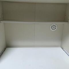 食器棚の画像