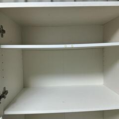 食器棚の画像