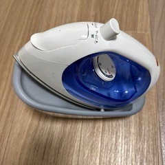 日立のスチームアイロン（コードレス）