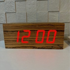 木目調 LEDクロック (置き時計)の画像