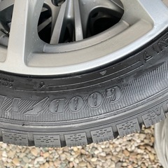ほぼ未使用スタッドレスの画像