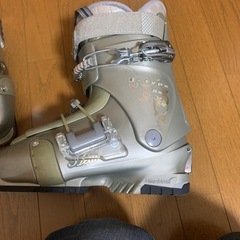 スキーブーツの画像
