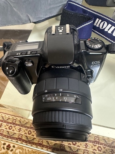 CANON New EOS Kiss フィルム一眼レフカメラ　ズームレンズセット
