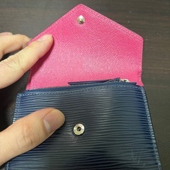 VUITTON財布の画像