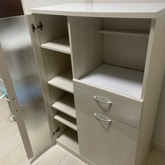 キッチン棚　キッチンボード（受け渡し決定）の画像
