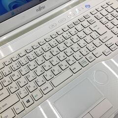 🍀【美品】【インテル・コアi7】【高速SSD】 ノートパソコン「富士通」 Win11 最新office2021付属 管理No7-①『基本送料無料』の画像