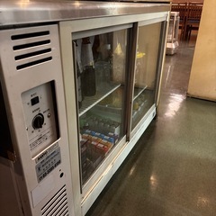 決まりました　業務用冷蔵庫
