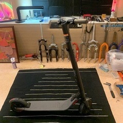 激安！限定値下げ！SEGWAY NINEBOT ES2 電動キックボード　電動キックスクーターの画像