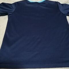 umbro(アンブロ)半袖シャツ　140cmの画像