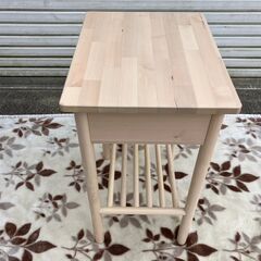IKEA★BJÖRKSNÄS★ビョルクスネース★サイドテーブル★木製の画像