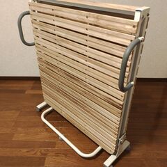 折り畳みすのこベッド　シングルの画像