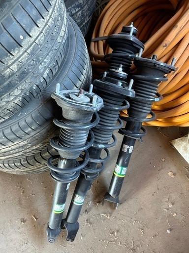 【値下中】NDロードスターRF純正サスペンション