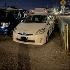 トヨタ プリウス ホワイト 7万キロ車検8年12月コミコミ値下げ交渉可
