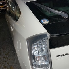 トヨタ プリウス ホワイト 7万キロ車検8年12月コミコミ値下げ交渉可の画像