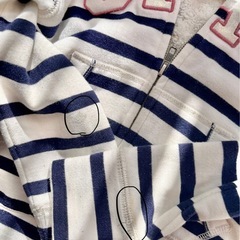 GAP kids ボーダー パーカー 110〜120 トップスの画像