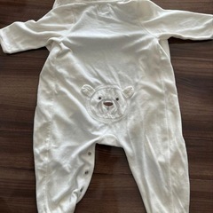 baby GAPフード付きロンパース80美品⭐︎の画像