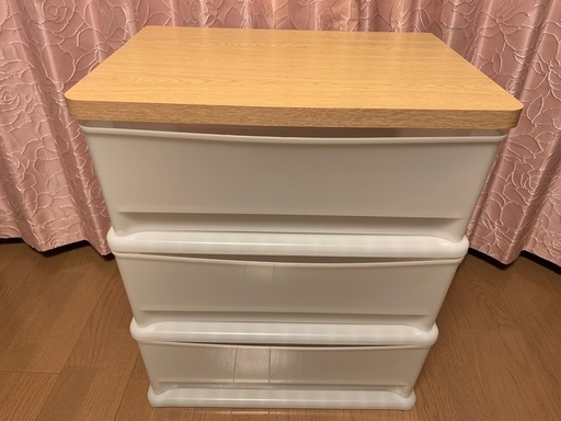 【まとめて購入で値下げ⭕️】衣装ケース①