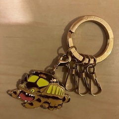 ネコバス　キーホルダー　新品　となりのトトロ