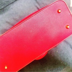 可愛ハンドバッグ ショルダー紐付き ビビットピンクの画像