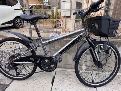 子供用自転車　HUMMER シルバー　22インチ　子供　