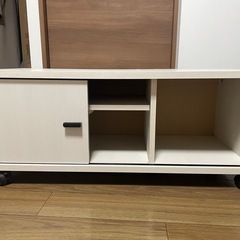 テレビ台の画像