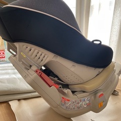 combi チャイルドシート 新生児〜の画像