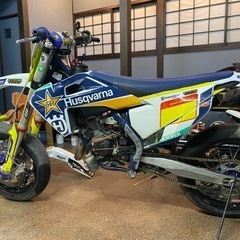 TC125 モタード仕様