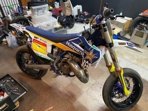 TC125 モタード仕様