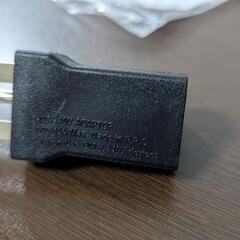 【電源変換プラグ】
100V→240Vの画像
