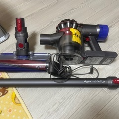 dyson ダイソン V8 

