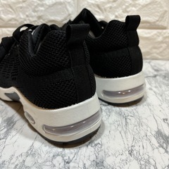 新品　ランニングシューズ　23㎝　スニーカー　運動靴　靴　ウォーキングシューズ21の画像
