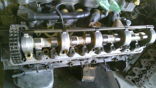 Mベンツ126シリーズロツカーアーム交換異音解消