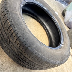 2019年製　センター4mm 205/60/16 タイヤ1本