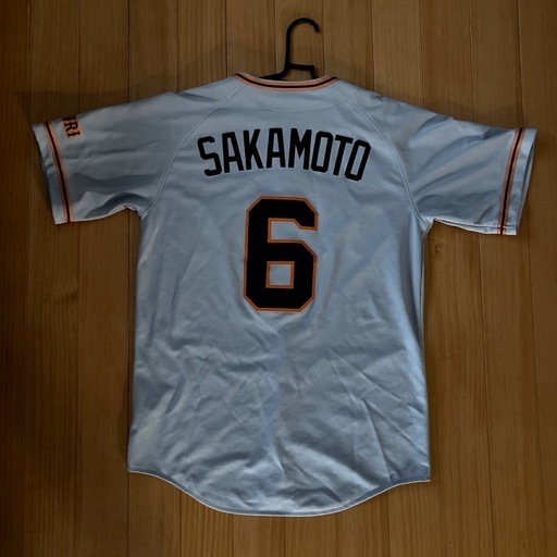 読売ジャイアンツ　坂本勇人　ユニフォーム
