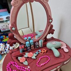ままごとドレッサーの画像