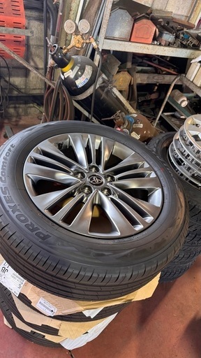 新車外し ナット付き 新品未使用 アルファード 