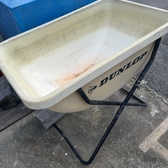 タイヤ　パンク　漏れ　点検　水槽　エア　ダンロップ