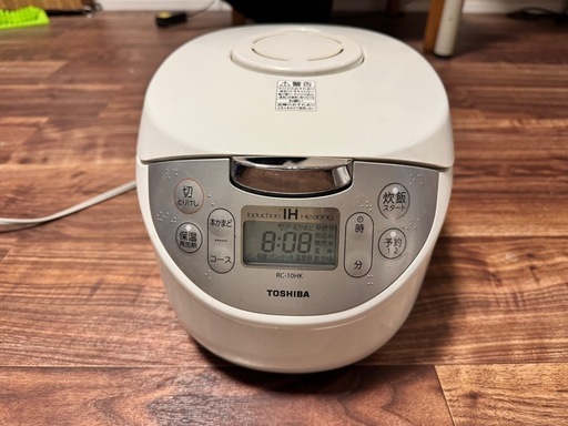 東芝 IHジャー炊飯器 5.5合　RC-10HK(W)