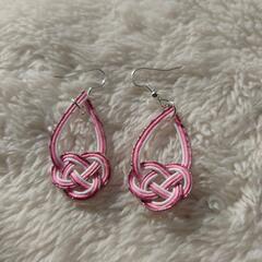 ピアス4