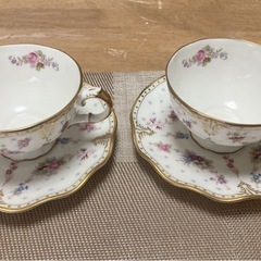 【美品】ロイヤルクラウンダービー　アントワネット　ティカップ&ソ...