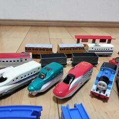 プラレールの画像